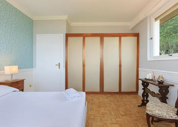 Miralago 아파트 스트레사